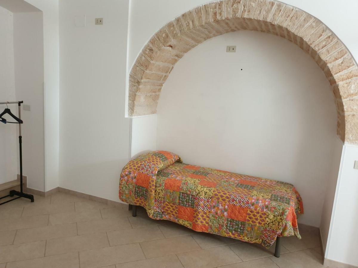 Nonna Livia By La Puglia In Un Trullo Apartment Alberobello Bagian luar foto
